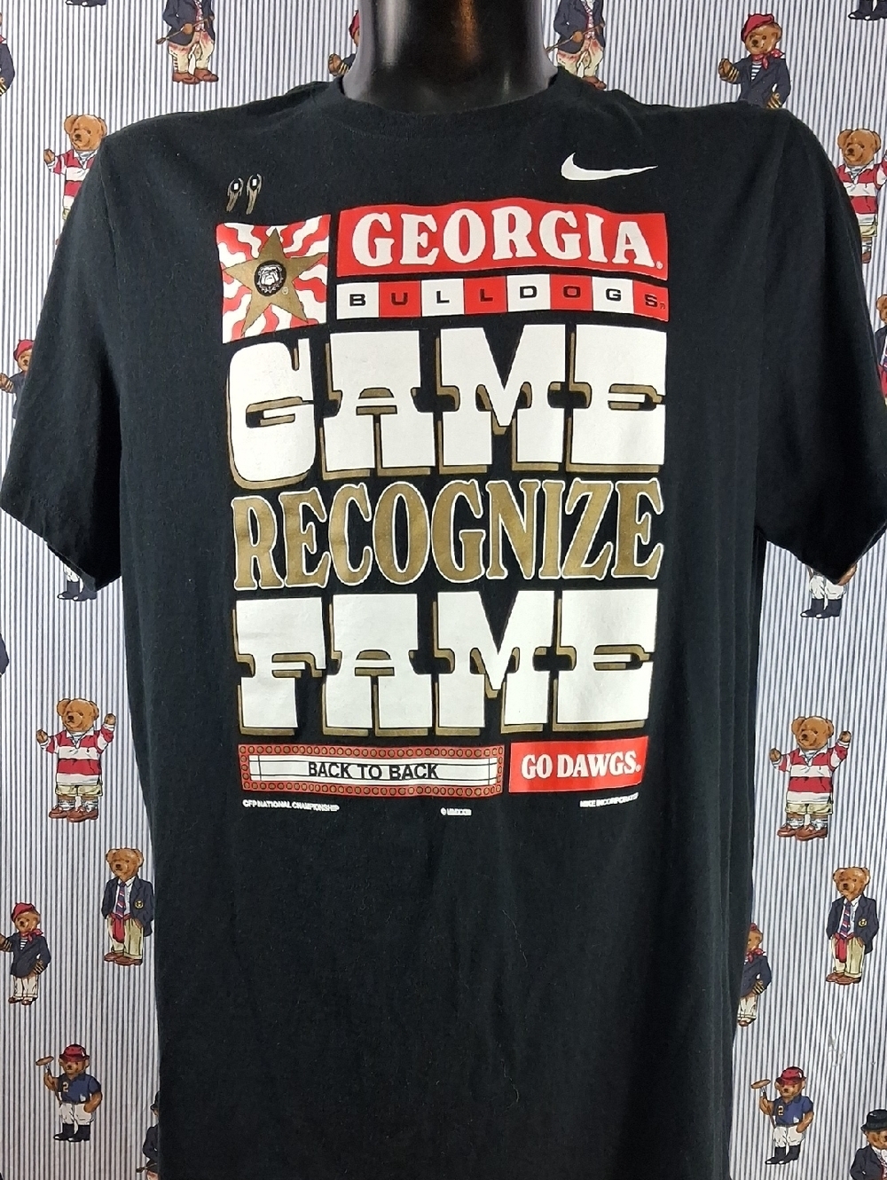 Nike Georgia Bulldogs Back To Back National Championship Logo Graphic XL T-shirt